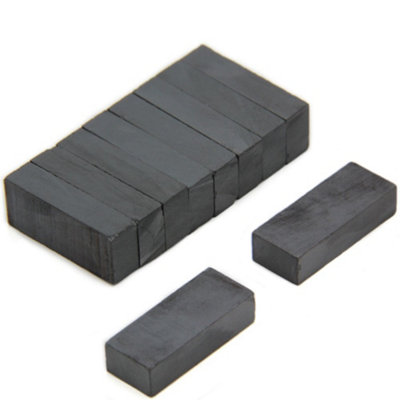 Y30BH Ferrite Magnet for Arts, Craft, Science and DIY - 25mm x 10mm x 6mm thick - 0.8kg Pull