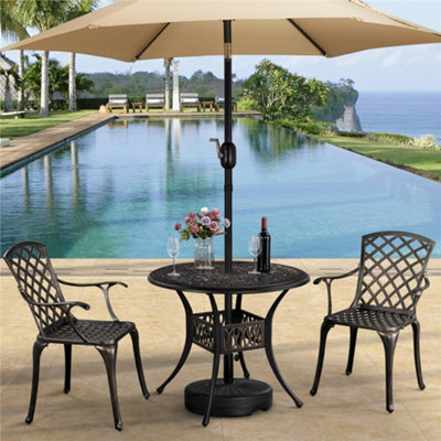Yaheetech Bronze Set of 2 Outdoor Patio Dining Chairs with Armrests