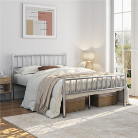 Yaheetech Silver 4ft6 Double Metal Bed Frame with Slatted Headboard and Footboard