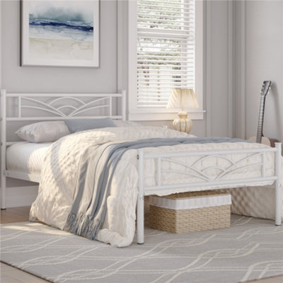 Yaheetech White 3ft Single Metal Bed Frame with Cloud inspired Design Headboard
