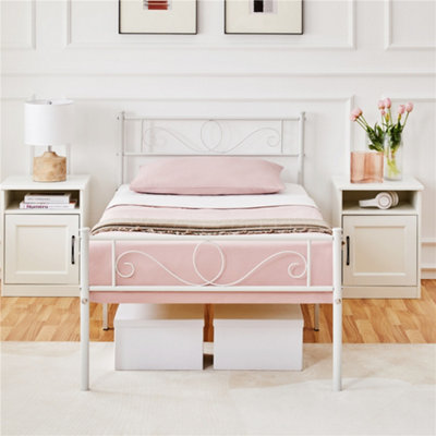 Yaheetech White 3ft Single Metal Bed Frame with Scroll Design Headboard and Footboard