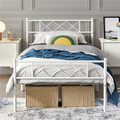 White headboard and on sale footboard full