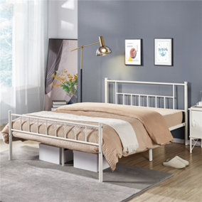 Yaheetech White 4ft6 Double Basic Metal Bed Frame with Headboard and Footboard
