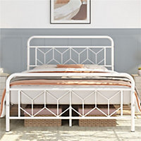 Yaheetech White 4ft6 Double Metal Bed Frame with Diamond Pattern Headboard and Footboard