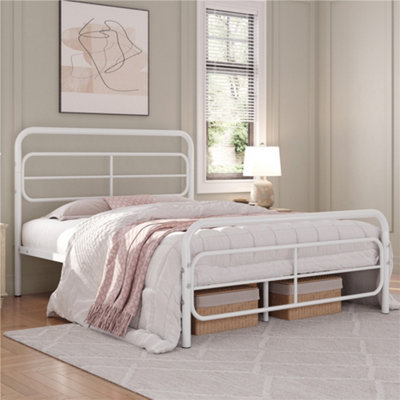 Yaheetech White 4ft6 Double Metal Bed Frame with Geometric Patterned ...