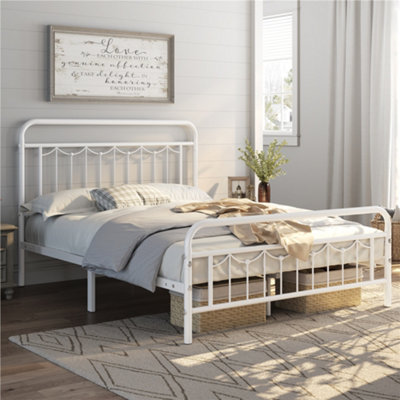 Yaheetech White 4ft6 Double Metal Bed Frame with Vintage Headboard and Footboard