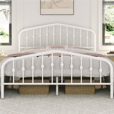 Yaheetech White 5ft King Metal Bed Frame with Arched Headboard and Footboard