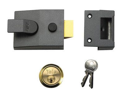 Yale Locks 630088005702 P88 Standard Nightlatch 60mm Backset DMG Finish Visi YALP88DMGPB