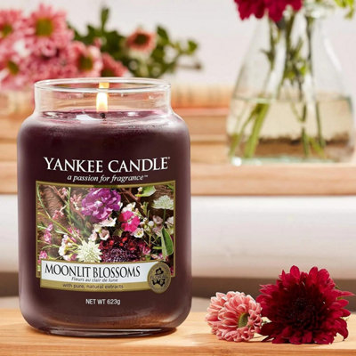 Yankee Candle Original Large Jar 623g Moonlit Blossoms Scented Candle 110-115 Hours 1611579E - 3