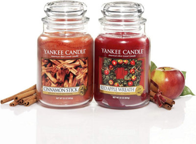 Yankee Candle Scented Candle - Red Apple Wreath Large Jar Candle - Long Burning Candles: Up to 150 Hours - 7