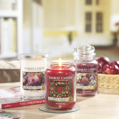 Yankee Candle Scented Candle - Red Apple Wreath Large Jar Candle - Long Burning Candles: Up to 150 Hours - 8
