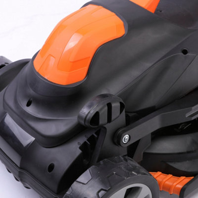 Yard Force 1400W 34cm Electric Lawnmower with 35L Grass Bag and Rear Roller - 4