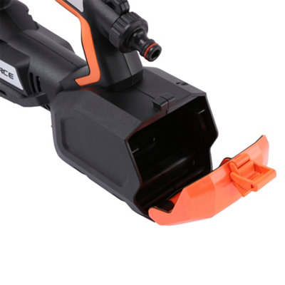 Yard Force 20V 4.0Ah Aquajet Cordless Pressure Cleaner with Lithium-Ion Battery - 4