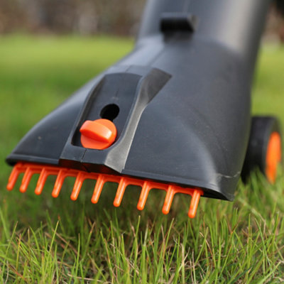 Yard Force 3-in-1 3000W Electric Corded Blower Vac and Mulcher with 35L Collection Bag and 100-300 km/h Air Speed - EB U30 - 5