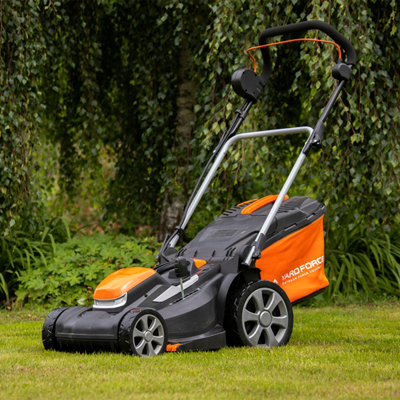 Yard Force 40V 34cm Cordless Lawnmower with lithium ion battery & quick charger LM G34A - GR40 range - 5