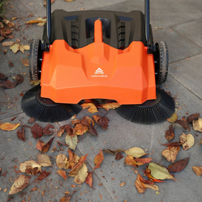 Yard Force 65cm Hand Push Sweeper with Twin Brushes - HW FS68