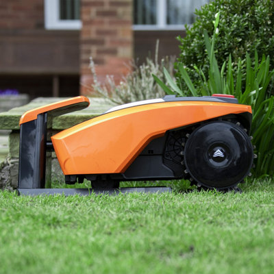 Yard Force EasyMow 260B Robotic Lawnmower with sensors for lawns up to 260m² - 5