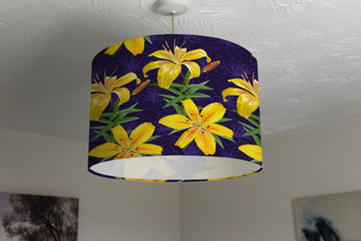 Yellow lily flowers (Ceiling & Lamp Shade) / 45cm x 26cm / Ceiling ...