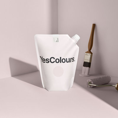 YesColours Serene Pink matt emulsion paint, 3 Litres