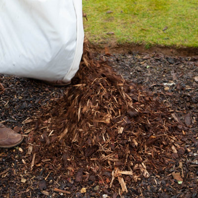 You Garden - Ornamental Spruce Bark Mulch XL 70 litres - Mulches for Plants - Mulch for Gardening Spruce Bark Wood Chippings for W - 3