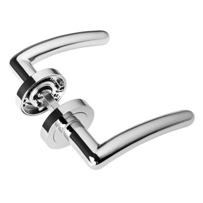 Z16 Curved Lever Rose Door Handle, Pair, Polished Chrome DIY at B&Q