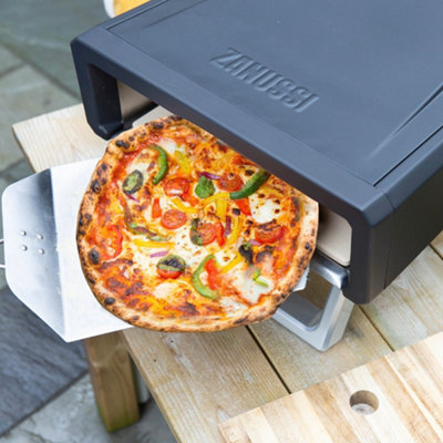 Zanussi Gas Pizza Oven with Paddle and Carry Bag Black ZGPO1PC - 5