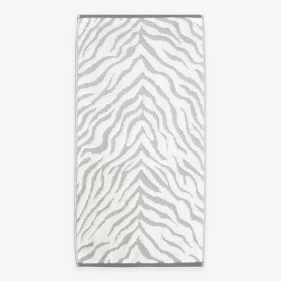 Zebra Print Sculpted Bath Sheet - White/Grey
