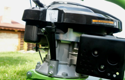 Zipper BM870-ECO Petrol Scythe Lawn Brush Mower 870mm Cutting Width 2.7kw - 4